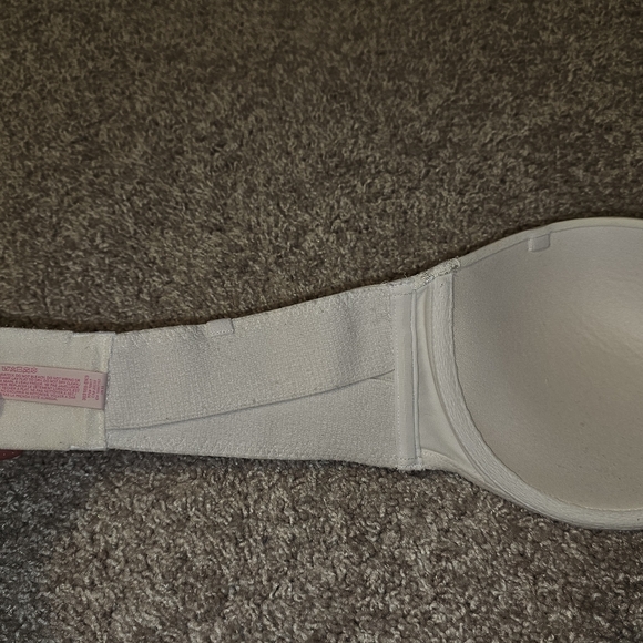 Victoria's Secret strapless Bra 34DD Body of Victoria - Picture 3 of 3